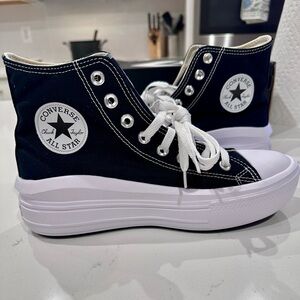 Converse Women's Black and White Platform Sneakers 9.5 NIB